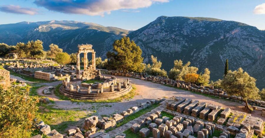 delphi-tour-tour-overview