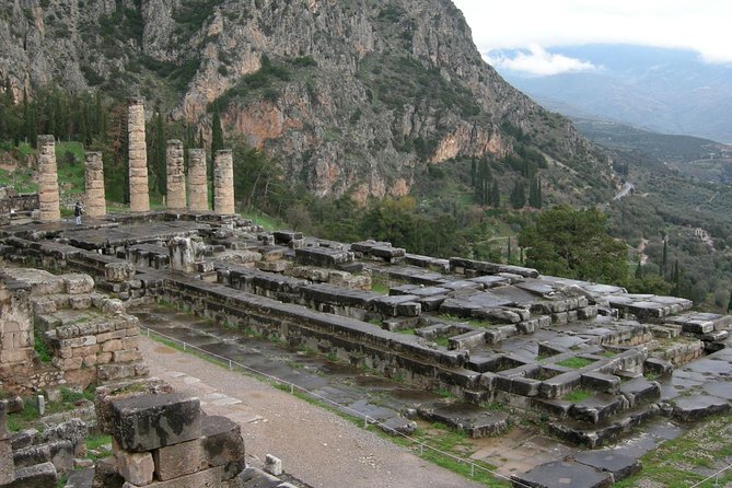 Delphi With Professional English Guide and Transportation