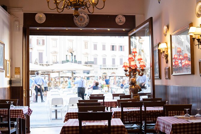 Dinner and Concert With Three Tenors: a Real Italian Experience - Dinner at Piazza Signoria
