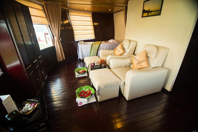 Dragon Legend Halong Bay 3-Day-2-Night Cruise From Hanoi