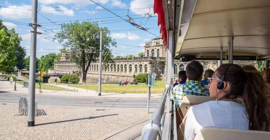 Dresden: Hop-On Hop-Off Sightseeing Bus Tickets