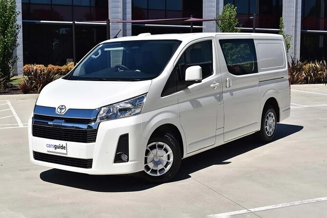 Dubai: Hassle Free Airport Transfer Arrival/Departure With Driver