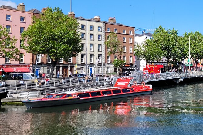 dublin-sightseeing-cruise-on-river-liffey-with-guide-included-highlights