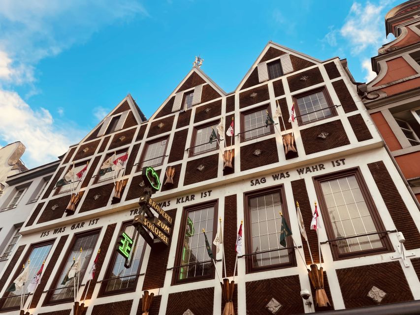 Düsseldorf: Altbier-Safari Beer Walking Tour - Tour Overview