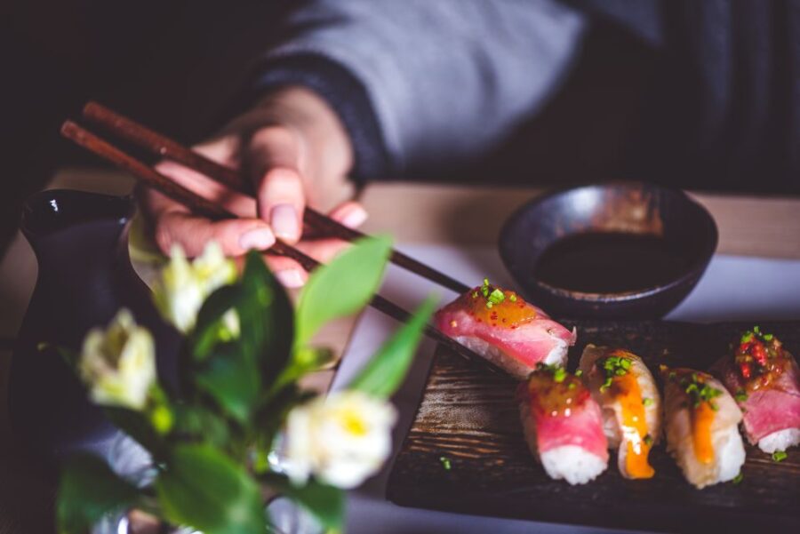 Düsseldorf: Sushi, Sake & Japanese Lifestyle Tour - Tour Overview