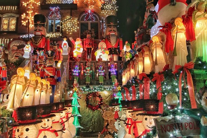 Dyker Heights - Brooklyn Christmas Houses Private Tour - Tour Overview