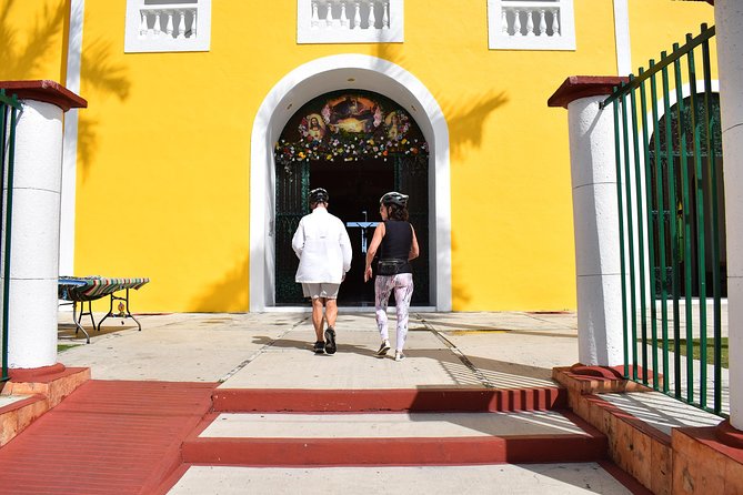 e-bike-city-tour-though-cozumel-taco-tasting-tour-tour-overview