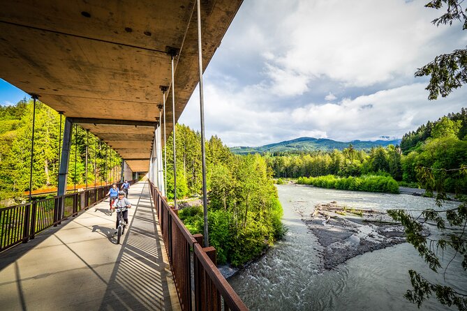 electric-bike-ride-on-the-olympic-discovery-trail-route-and-scenery