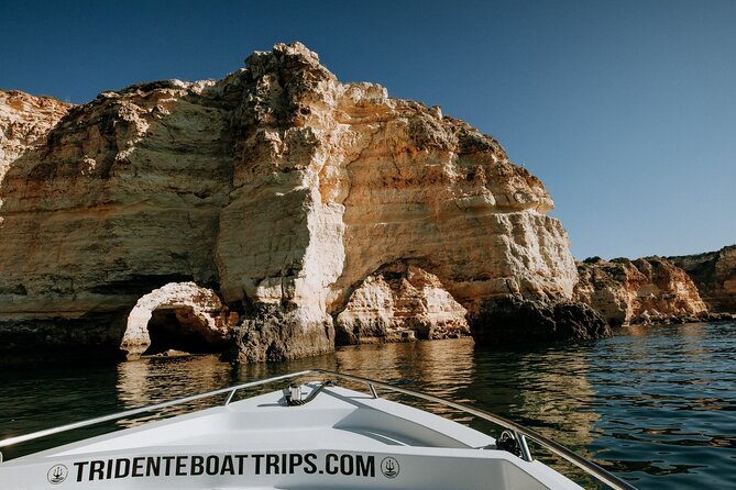 exclusive-boat-tour-to-the-benagil-caves-tour-details