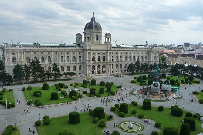 Exclusive Vienna Old Town Highlights Walking Tour (Max. 6 Persons)