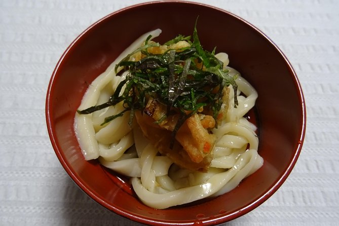 Experience All of Japanese Culture and Japanese Food Experience Classes Origami, Udon, Japanese Food, Green Tea, Calligraphy in 4 Hours - Overview of Japanese Culture and Food Experience