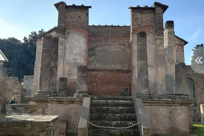 explore-and-experience-pompeii-tour-details