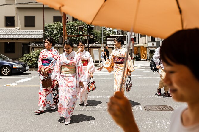 Explore Gion, the Iconic Geisha District; Private Walking Tour - Exploring the Cobbled Streets