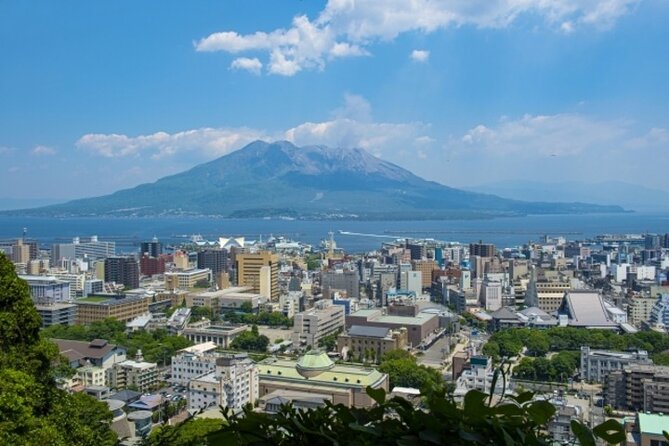 explore-kagoshima-sightseeing-spots-by-kagoshima-city-view-bus-kagoshima-chuo-station-meeting-point