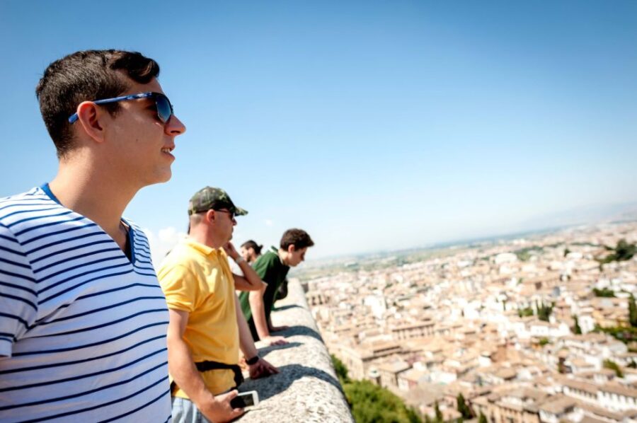 Fast-Track Alhambra & Nasrid Palaces Guided Tour - Tour Overview