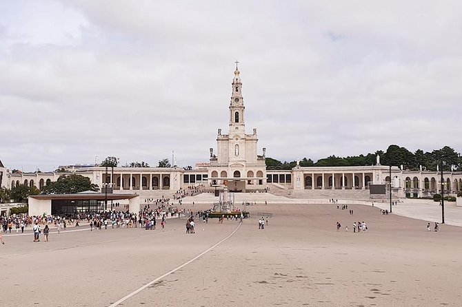 Fatima & Coimbra: Full Day Private Tour From Porto - Tour Overview