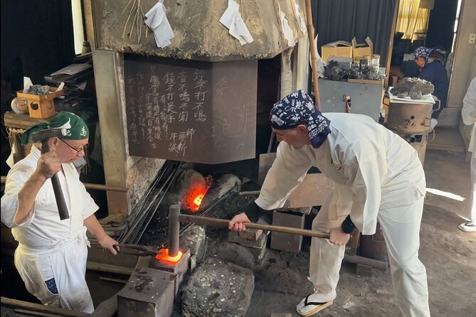 forge-your-own-knife-from-katana-steel-with-a-master-swordsmith-overview-of-the-experience