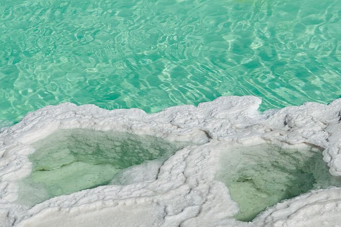 Fossil Dunes, Salt Lake & Camel Race Track Tour in Abu Dhabi
