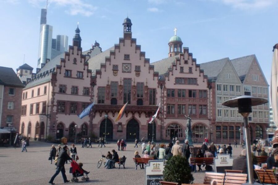 Frankfurt: A Self-Guided Audio Tour by Smartphone - Tour Overview and Details