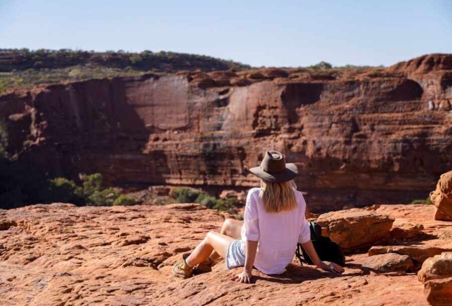 from-adelaide-8-day-tour-to-uluru-tour-highlights