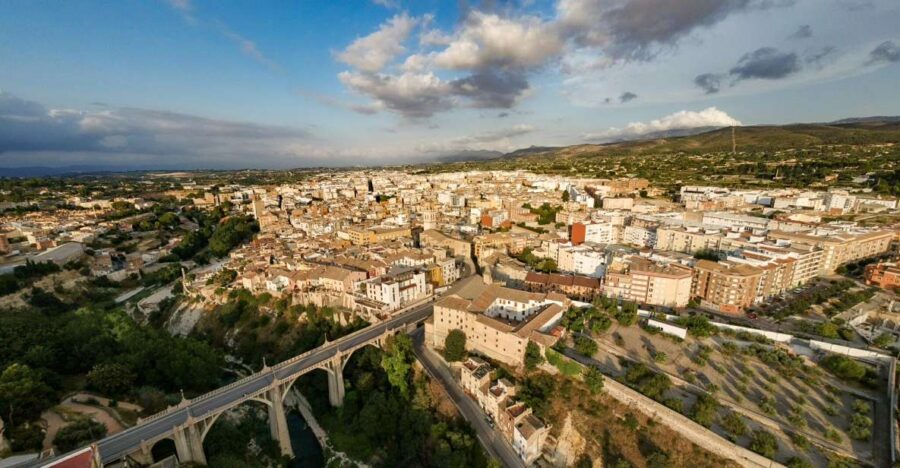From Alicante: Xativa and Anna Guided Tour - Tour Overview