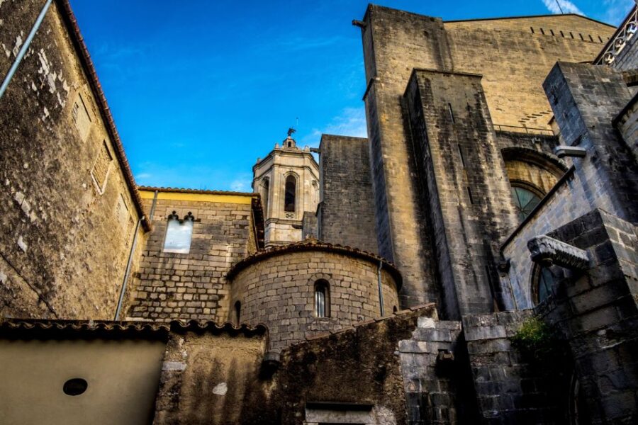 From Barcelona: Private Full-Day Girona & Sitges Guided Tour