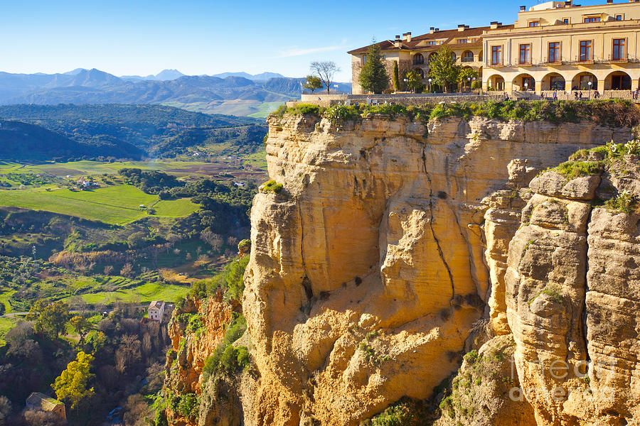from-cadiz-day-trip-to-ronda-setenil-de-las-bodegas-tour-details
