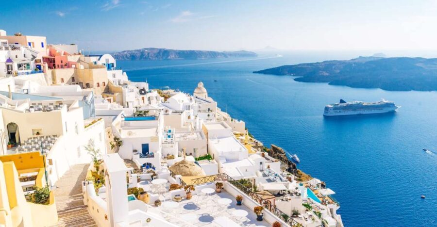 from-crete-santorini-day-trip-by-boat-with-oia-fira-visit-tour-description