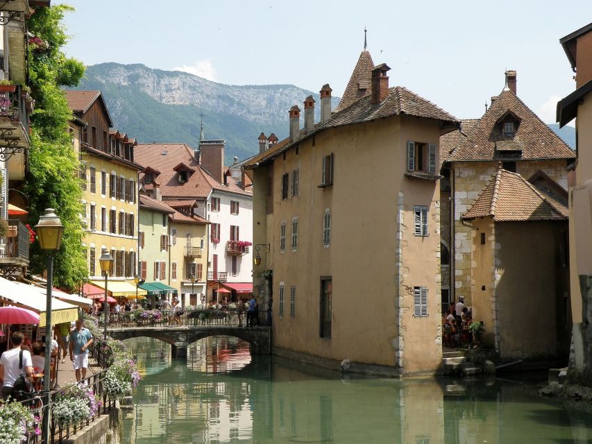 From Geneva: Annecy Half-Day Trip - Discovering the Enchanting Old Town