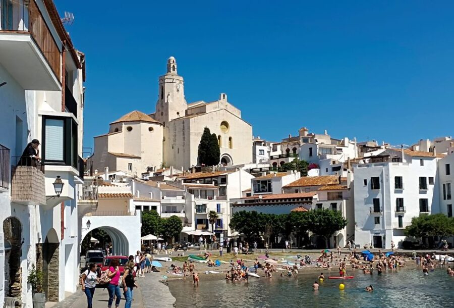 from-girona-cadaques-st-pere-de-rodes-monastery-tour-details