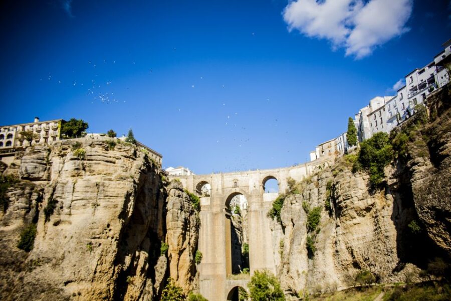 from-granada-ronda-guided-tour-discovering-rondas-cultural-heritage