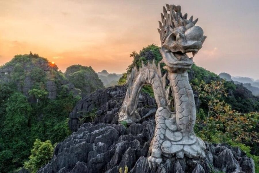 From Hanoi: Trang an Boat , Bai Dinh Pagoda,& Mua Cave Tour