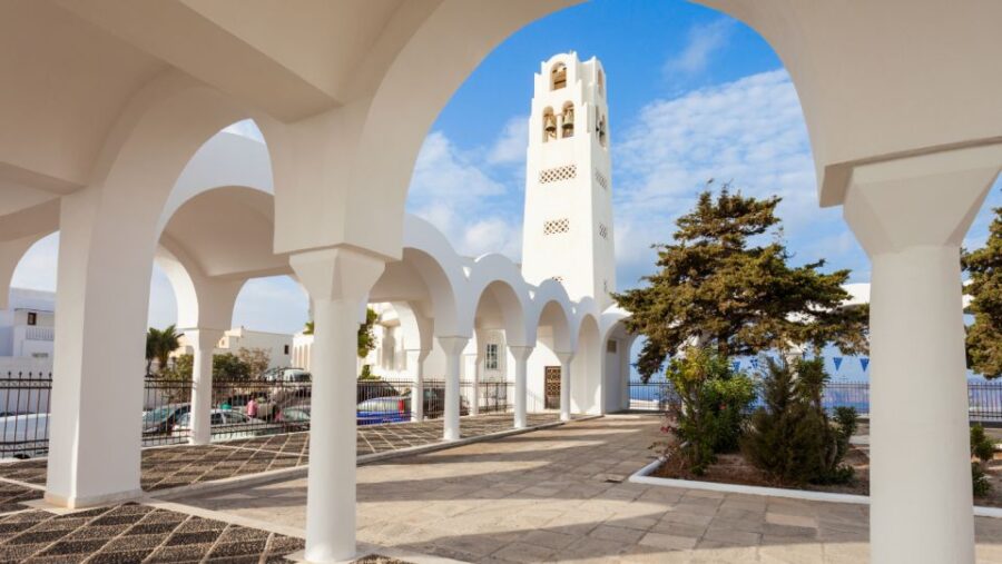from-heraklion-explore-santorini-villages-oia-fira-tour-duration-and-scheduling