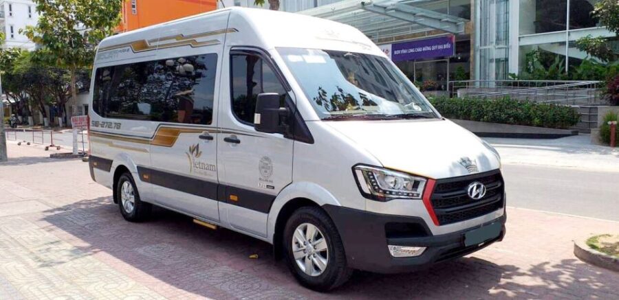 from-hoi-an-one-way-private-car-transfer-to-da-nang-service-details