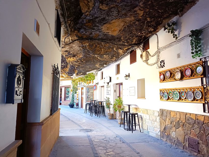 from-marbella-ronda-setenil-de-las-bodegas-private-trip-pickup-and-van-to-ronda