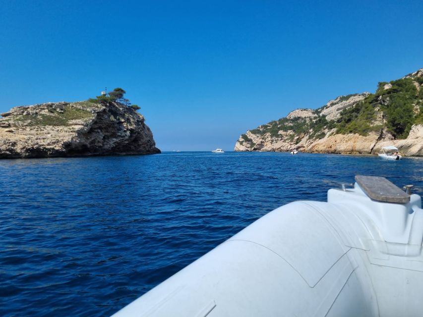 From Marseille: Frioul Islands Boat Tour With Swim Stop