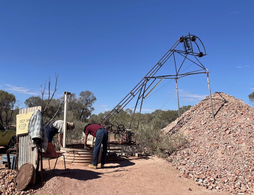 from-winton-opal-fossicking-in-opalton-tour-overview