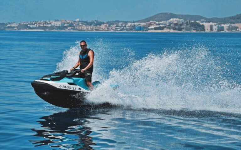 fuengirola-jet-ski-rental-jet-ski-rental-details