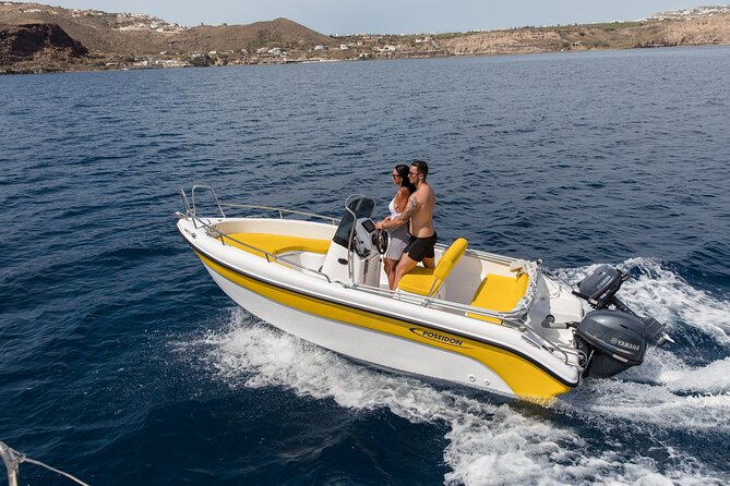 Full Day Boat Rental Without a License in Santorini - Overview of the Boat Rental