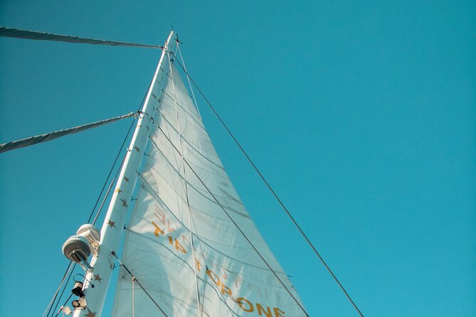 Full-Day Catamaran Cruise With Lunch in Island of Malta