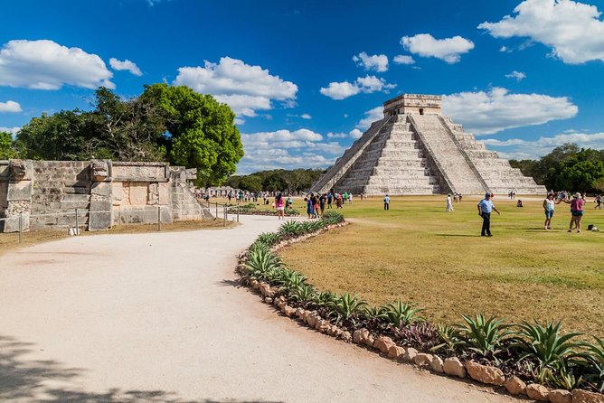 Full Day Chichén Itzá Tour From Cancun and Riviera Maya