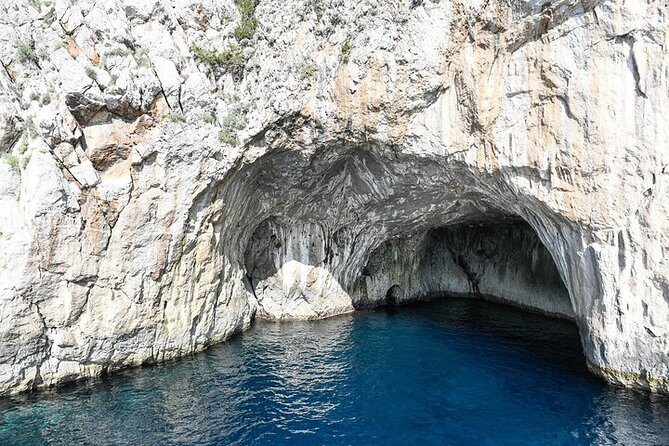 Full-Day Guided Boat Tour to Capri Island From Sorrento