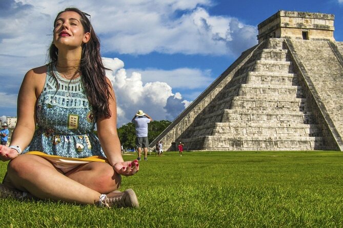 Full Day Guided Tour Chichen Itza + Cenote + Valladolid + Lunch!