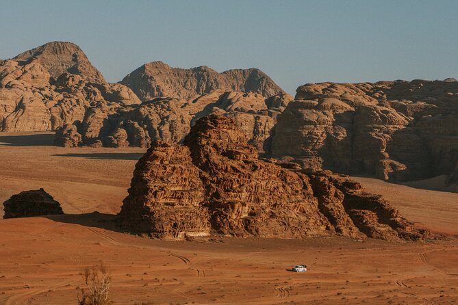 Full Day Jeep Tour in Wadi Rum Desert