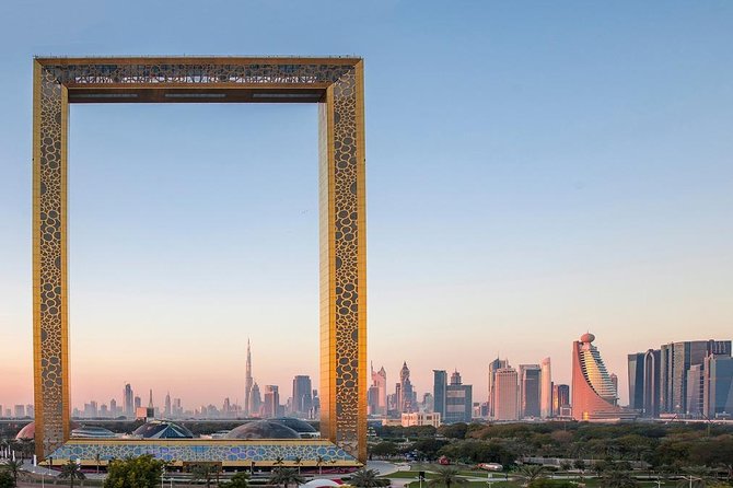 Full Day Private Dubai City Tour With Miracle Garden, Frame & Global Village