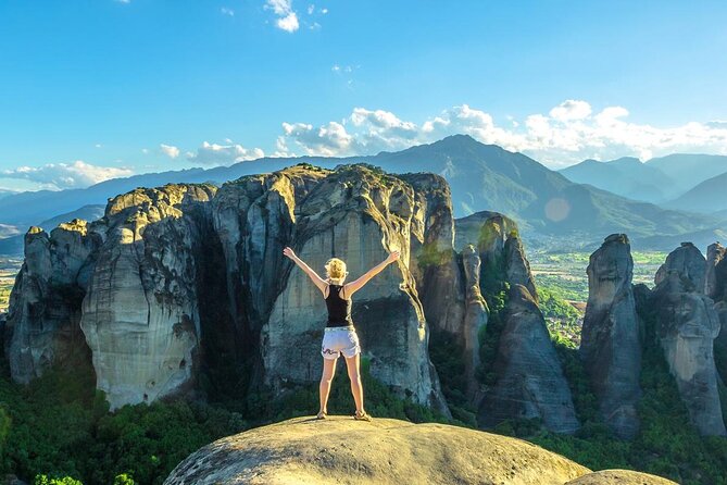 Full-Day Trip to Meteora From Thessaloniki - Inclusions