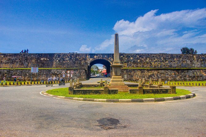 Galle Day Trip With River Safari, Sea Turtle & Stilt Fishermen - Overview of the Activity