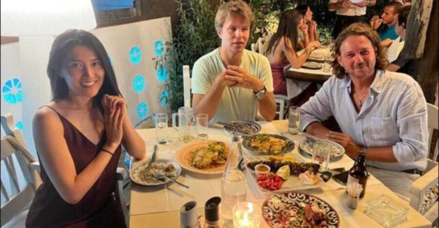 Gastronomy Tour and Wine Tasting in Traditional Villages.