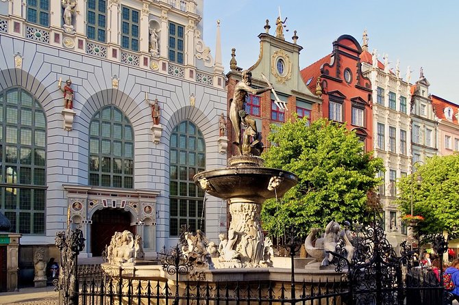 Gdańsk Old Town Private Walking Tour With Legends and Facts