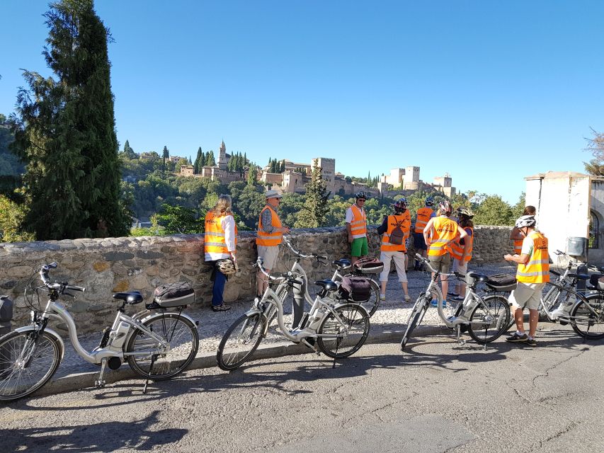 Granada: E-Bike Tour and Flamenco Show